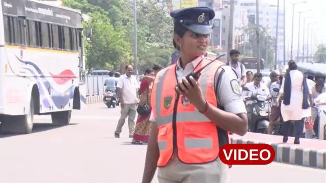 ట్రాఫిక్ పోలీస్