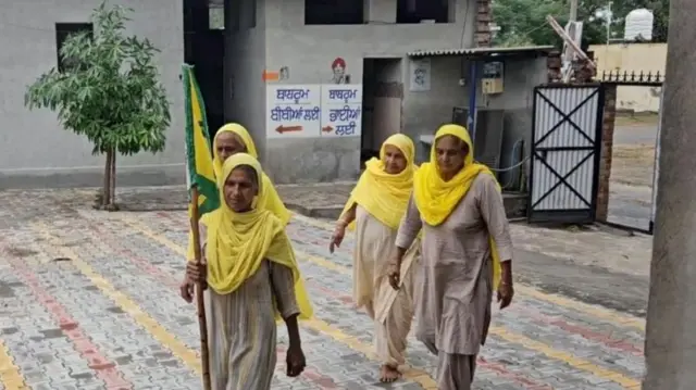 ਔਰਤਾਂ ਦੀ ਸਮੂਹ