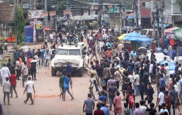 চট্টগ্রামের বিক্ষোভের ছবি