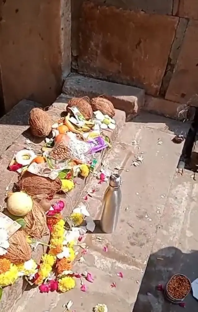 ભરૂચ, જામા મસ્જિદ જુમ્મા મસ્જિદ મંદીર જૈન મંદીર મહારાષ્ટ્ર મહાનુભાવ સંપ્રદાય ચક્રધર સ્વામી હિંદુ મુસ્લિમ ધર્મસ્થળ વિવાદ બીબીસી ગુજરાતી ગુજરાત