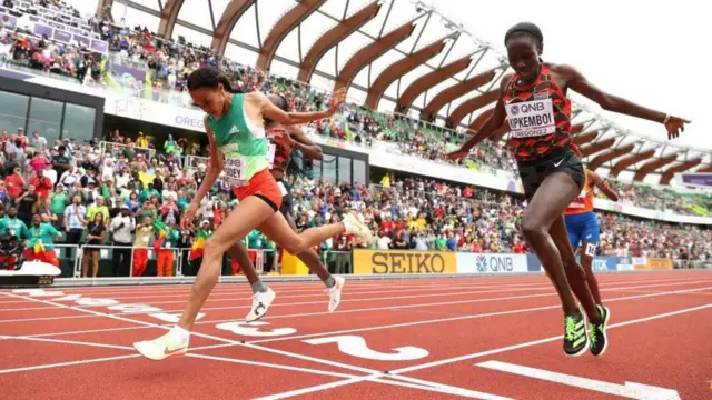 ለተሰንበት ግደይ በ10 ሺህ ሜትር ኦሪገን ላይ ስታሸንፍ 