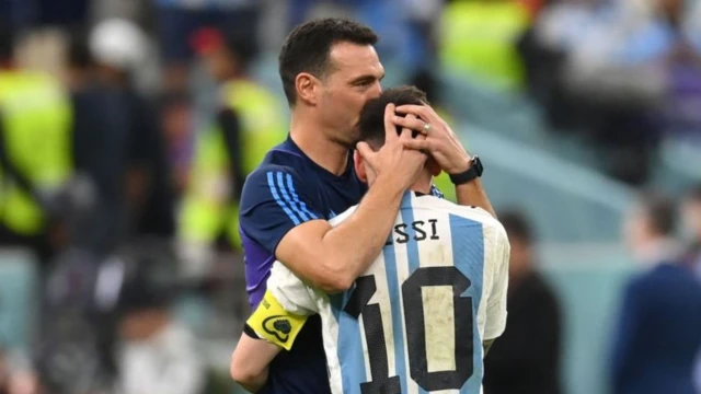 messi, scaloni