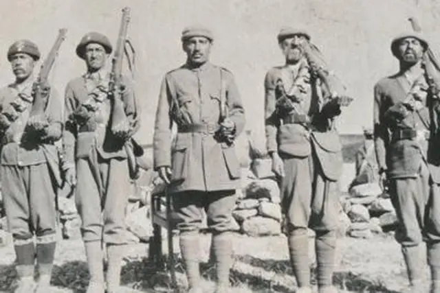 1920 में ली गई चित्राल स्काउट्स की एक तस्वीर