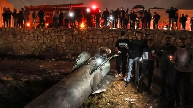 रमल्लाह में गिरा एक ईरानी मिसाइल