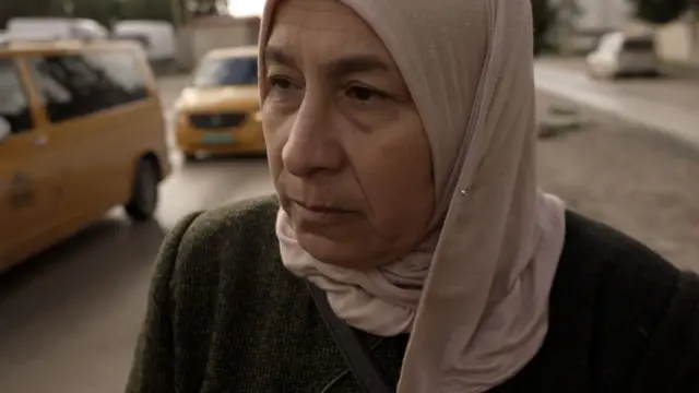 La madre de los 4 hermanos muertos, Ibtesam Asous.