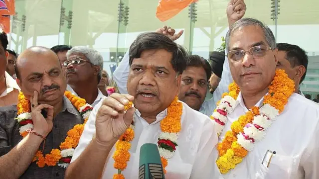 કર્ણાટક ચૂંટણીનું ગુજરાત ચૂંટણી સાથે કનેક્શન