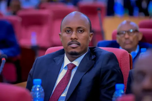 Dom 2 da jinsiy aloqa, buzuqlik va yalangochlik