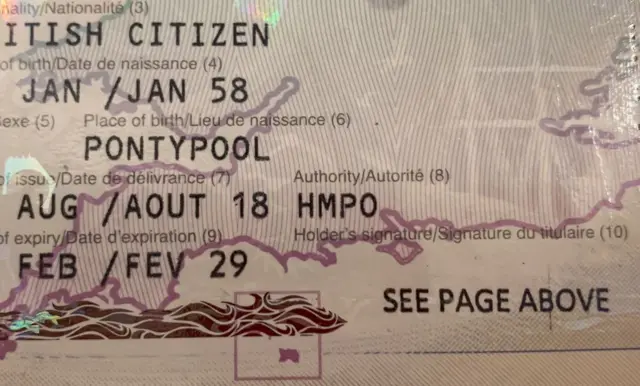 Oju ewe pasipọọti ilẹ Gẹẹsi kan.