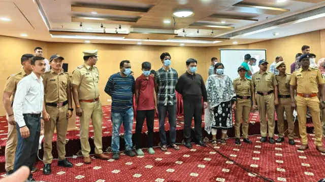 मुंबई पोलीस