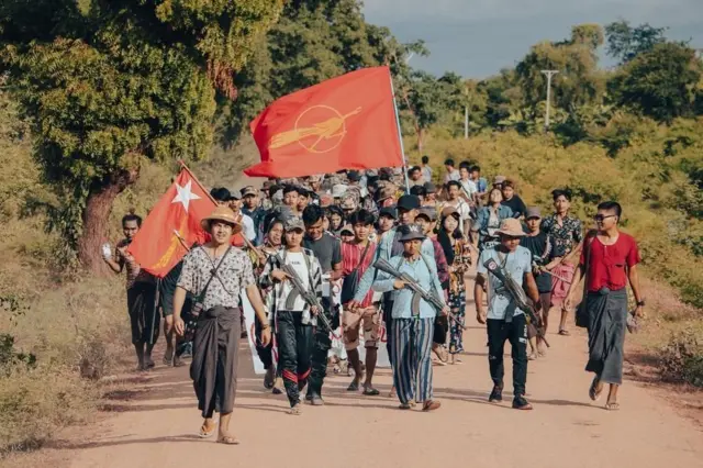 စစ်ကိုင်းတိုင်းထဲက စစ်အာဏာသိမ်းမှုဆန့်ကျင်ဆန္ဒပြမှုတစ်ခု(ပုံဟောင်း)