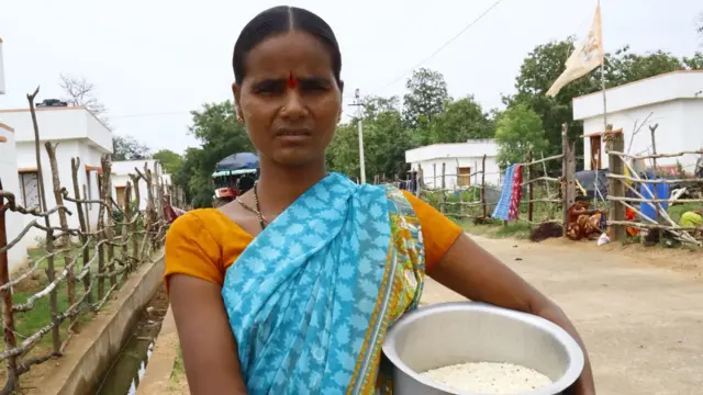 గిరిజన మహిళ