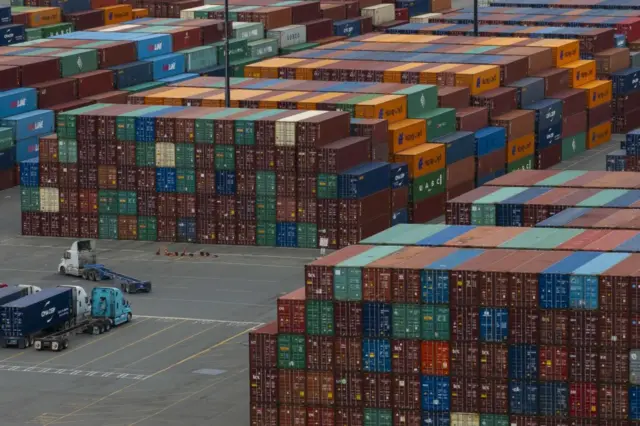 अमेरिकेशी व्यापारी करार असणाऱ्या देशांच्या तुलनेत अमेरिकेचं सरासरी आयात शुल्क कमी आहे.