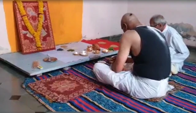 પિતાએ જીવતી દિકરીની કરી ઉત્તરક્રિયા