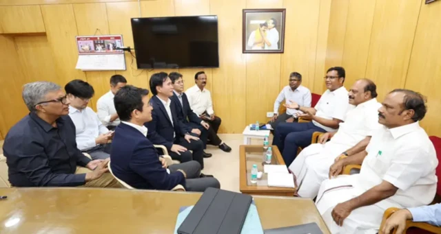 சாம்சங் இந்தியா: 5 மாதங்களை கடந்தும் போராட்டம் நீடிப்பது ஏன்? 5 கேள்விகளும் பதில்களும்