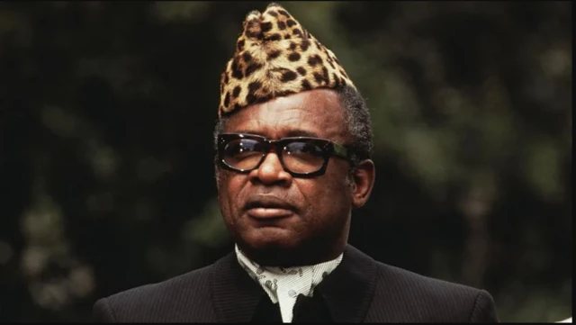 Madaxweynihii hore ee Zaire, oo hadda ah Jamhuuriyadda Dimuqraadiga ah ee Congo, Mobutu Sese Seko ayaa xilka laga tuuray ka dib markii la dhigay isbitaal.
