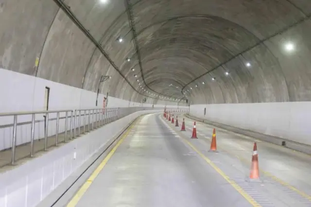 नागढुङ्गा सुरुङमार्ग