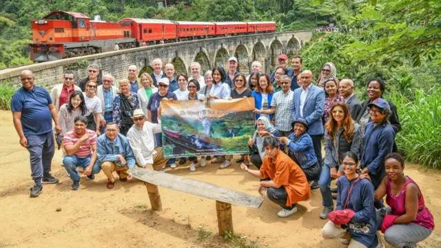 විදෙස් රාජ්ය තාන්ත්රික නිලධාරින්