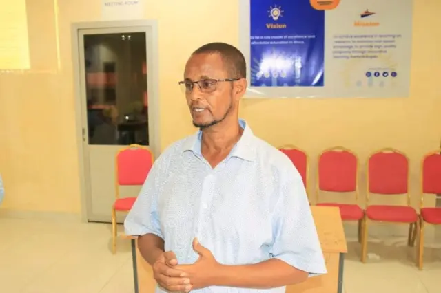 Cismaan Axmed Macoow