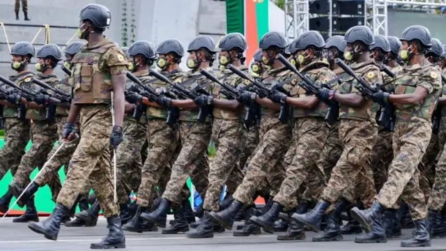 ጽምብል መበል 116 መዓልቲ ሰራዊት ኢትዮጵያ ብዝተፈላለየ ወተሃደራዊ ምርኢታት ዝተሰነየ ነይሩ