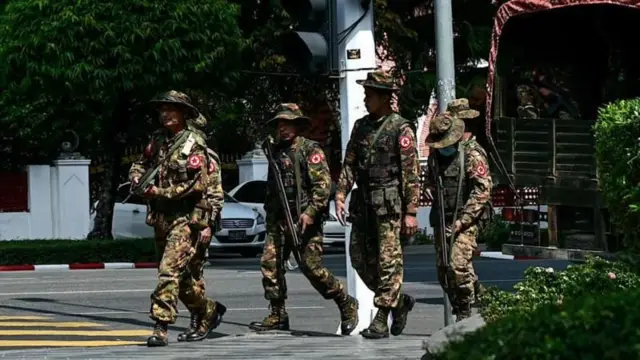 வீழ்ச்சியின் தருவாயில் இருக்கும் மியான்மர் : சீனாவின் நிலைபாடு என்ன? 