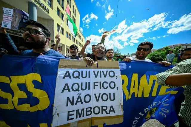 Aqui vivo, aqui fico, não vou embora