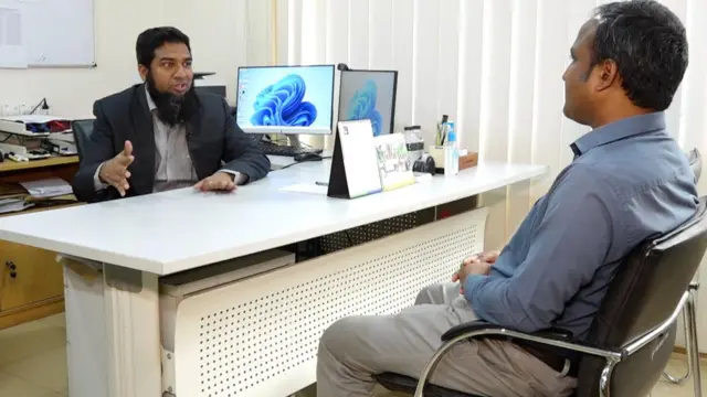 বিমা খাত নিয়ে গবেষণা করেছেন নর্থ সাউথ বিশ্ববিদ্যালয়ের শিক্ষক মো. নুরুল কবীর