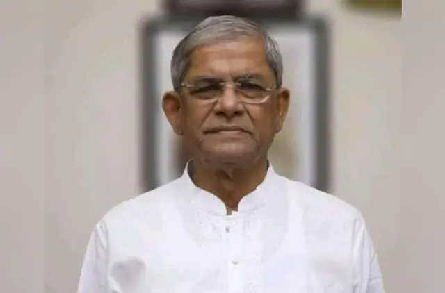 বিএনপি মহাসচিব মির্জা ফখরুল ইসলাম আলমগীর সাদা পাঞ্জাবি পরা