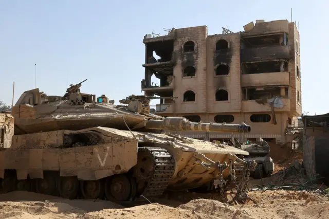 رهائن وسجناء ومعتقلين، وحدود انسحاب: معركة التفاصيل في مفاوضات شرم الشيخ