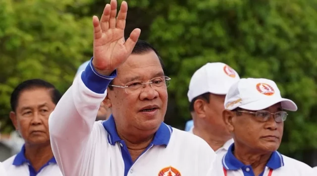 ကမ္ဘောဒီးယား၊ ဝန်ကြီးချုပ်ရာထူး၊ ဟွန်ဆန်၊ 