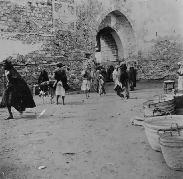 باب مكة من جهة جدة عام 1913
