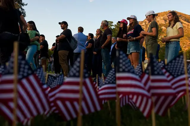 Una protesta por el asesinato de Kirk.