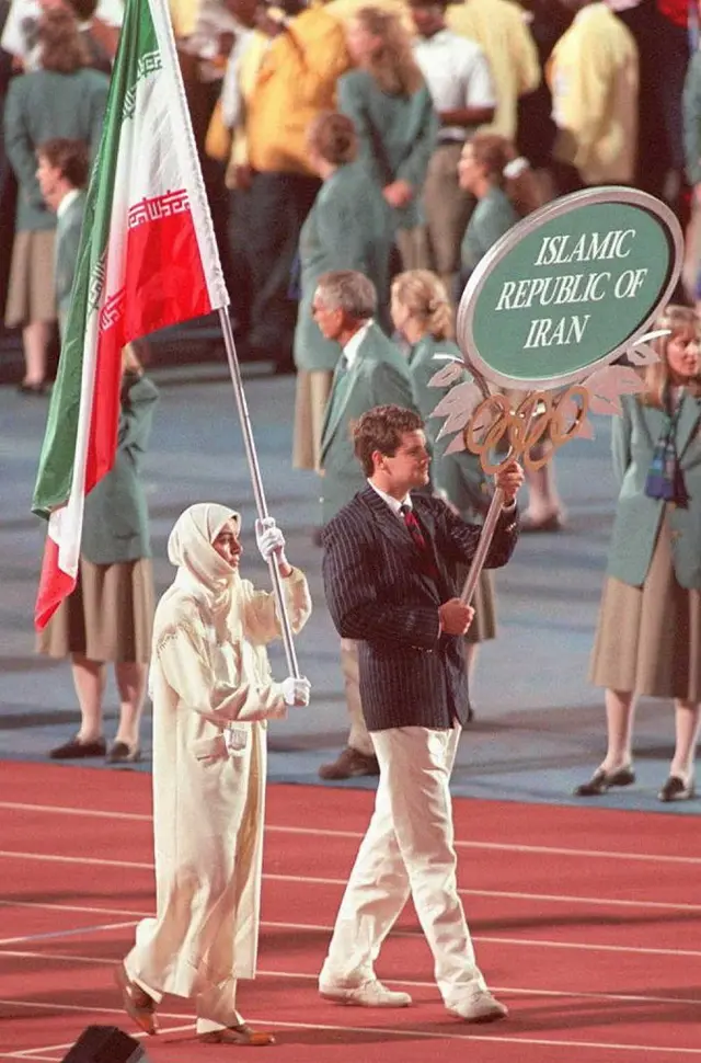 لیدا فریمان پرچمدار کاروان ایران در المپیک ۱۹۹۶ آتالانتا بود