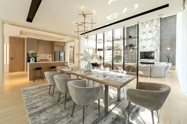 ትካል ከንኣን ካብ ዝሰርሖም ገዛውቲ