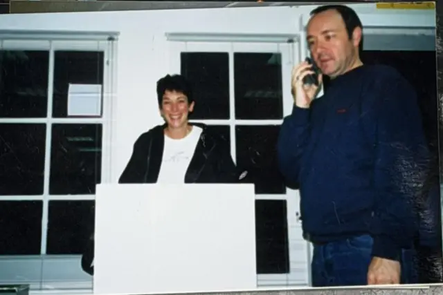 జెఫ్రీ ఎప్‌స్టీన్, బాధితులు, ఇంటర్వ్యూ, బీబీసీ, క్లింటన్, స్పేసీ, మాక్స్‌వెల్, డేవిస్