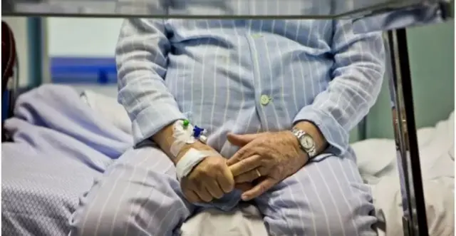 Onye nọ n'ụlo ọgwụ