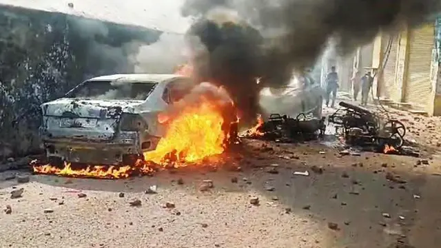 जलती कार