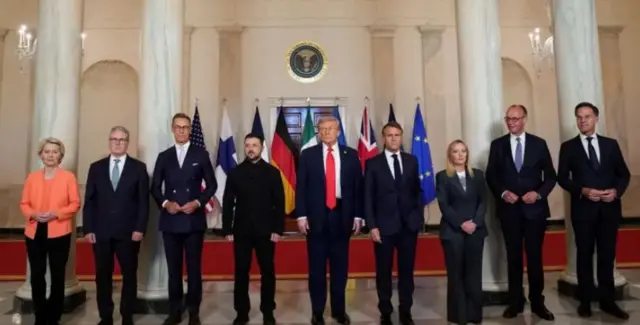 Лідери ЄС, України та США стоять перед камерами у Білому домі