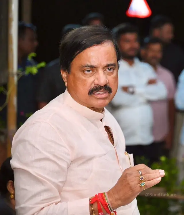 राष्ट्रवादी काँग्रेसचे खासदार सुनील तटकरे यांनी माध्यमांशी बोलताना शरद पवार यांनी केलेल्या विधानांवर सध्या काहीही बोलायचं नाहीये, अशी प्रतिक्रिया दिलेली आहे. 