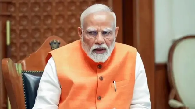 नरेंद्र मोदी