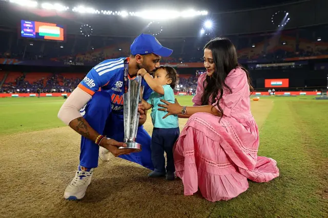 अक्षर पटेल