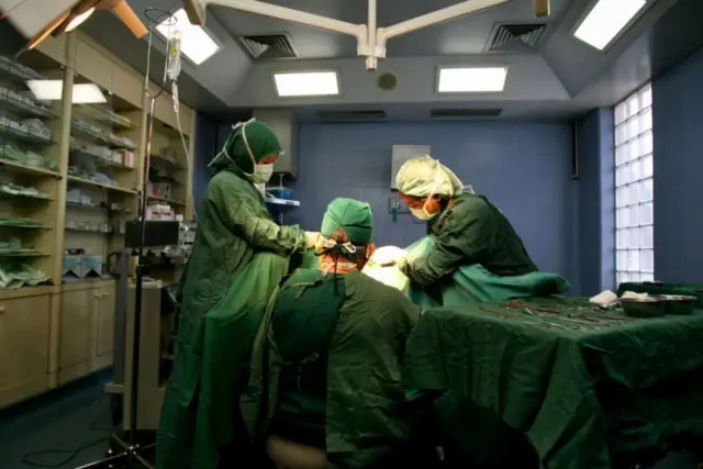 પ્રતીકાત્મક તસવીર