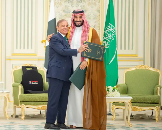 محمد بن سلمان او شهباز شریف