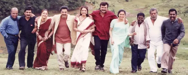 ශ්‍රී ලංකාවේ සිවිල් යුද්ධයෙන් පසු භීතිකා තත්ත්වයකින් පෙළෙන, මානසික රෝගී තත්ත්වයක් සඳහා ප්‍රතිකාර ගැනීම සඳහා ඉන්දියාවට පැමිණි ශ්‍රී ලාංකික දෙමළ සරණාගතයෙකුගේ චරිතයක් නිරූපණය කරමින් ඔහු තෙනාලි නම් දෙමළ චිත්‍රපටයට රංගනයෙන් දායක විය.