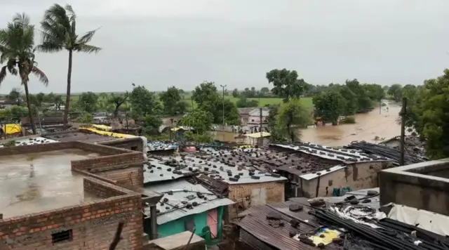 अमरावती जिल्ह्यातील नांदगाव खंडेश्वर तालुक्यातील दिघी कोल्हे गावातील परिस्थिती