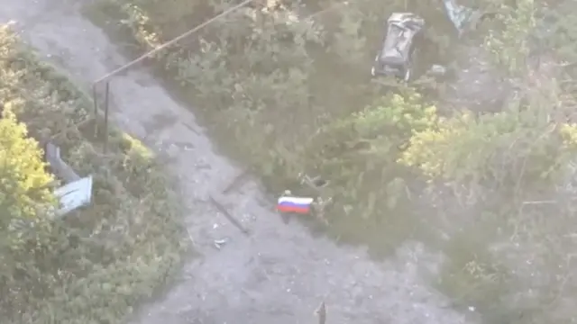 زلنسکی همزمان پیشروی تازه ارتش روسیه، واگذاری منطقه دونباس را رد کرد