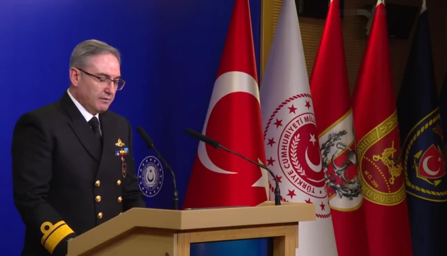 MSB, Basın ve Halkla İlişkiler Müşaviri ve Bakanlık Sözcüsü Tuğamiral Zeki Aktürk