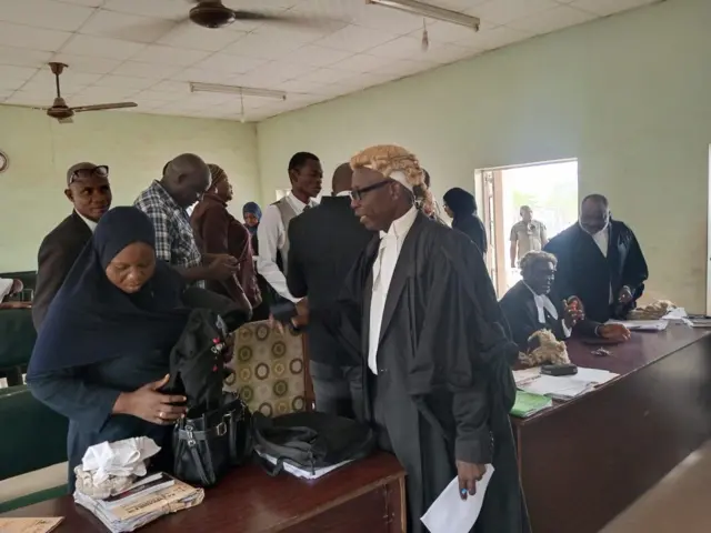 Àwọn agbẹjọ́rò nílé ẹjọ́