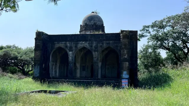 नरनाळा किल्ला 