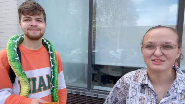 скрентон, джонатан, ешлі 