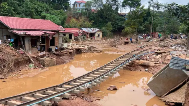 ရေကြီးမြေပြိုမှုတွေဖြစ်ခဲ့တဲ့ ရှမ်းပြည်နယ်တောင်ပိုင်း ကလောမြို့ ရဲ့ စက်တင်ဘာ ၁၉ ရက်နေ့ မြင်ကွင်း 